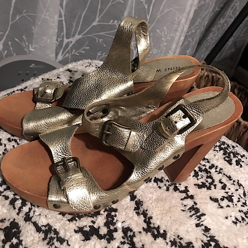 Nine West gold metallic high heeled sandal